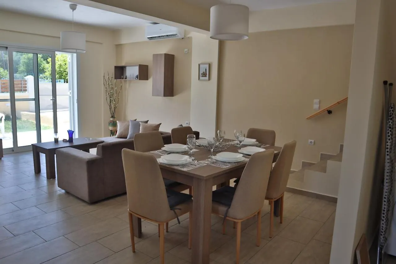 Olympia Villa Karavomylos 0*,  Greece