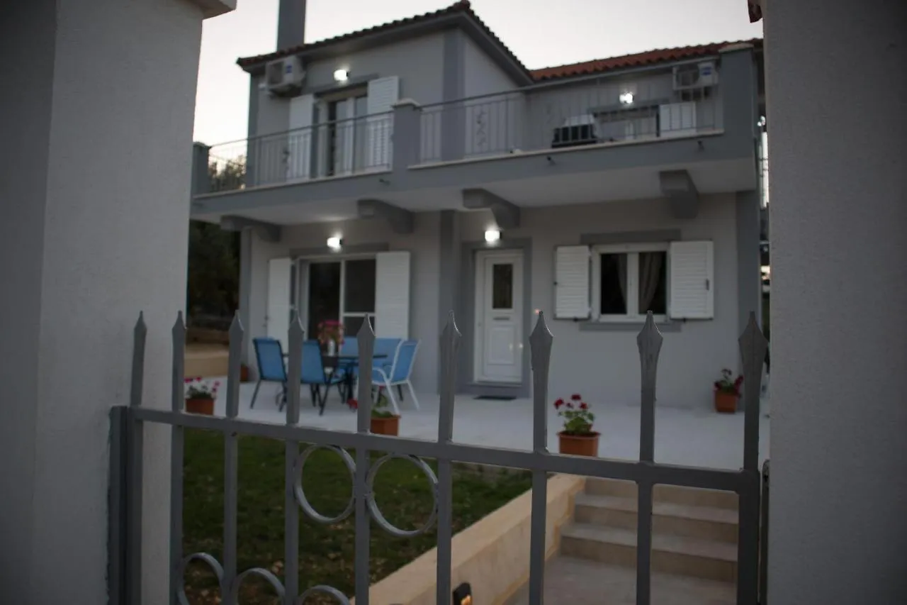 Olympia Villa Karavomylos